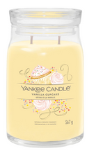 Carica l&#39;immagine nel visualizzatore di Gallery, Yankee Candle candele signature Vanilla cupcake
